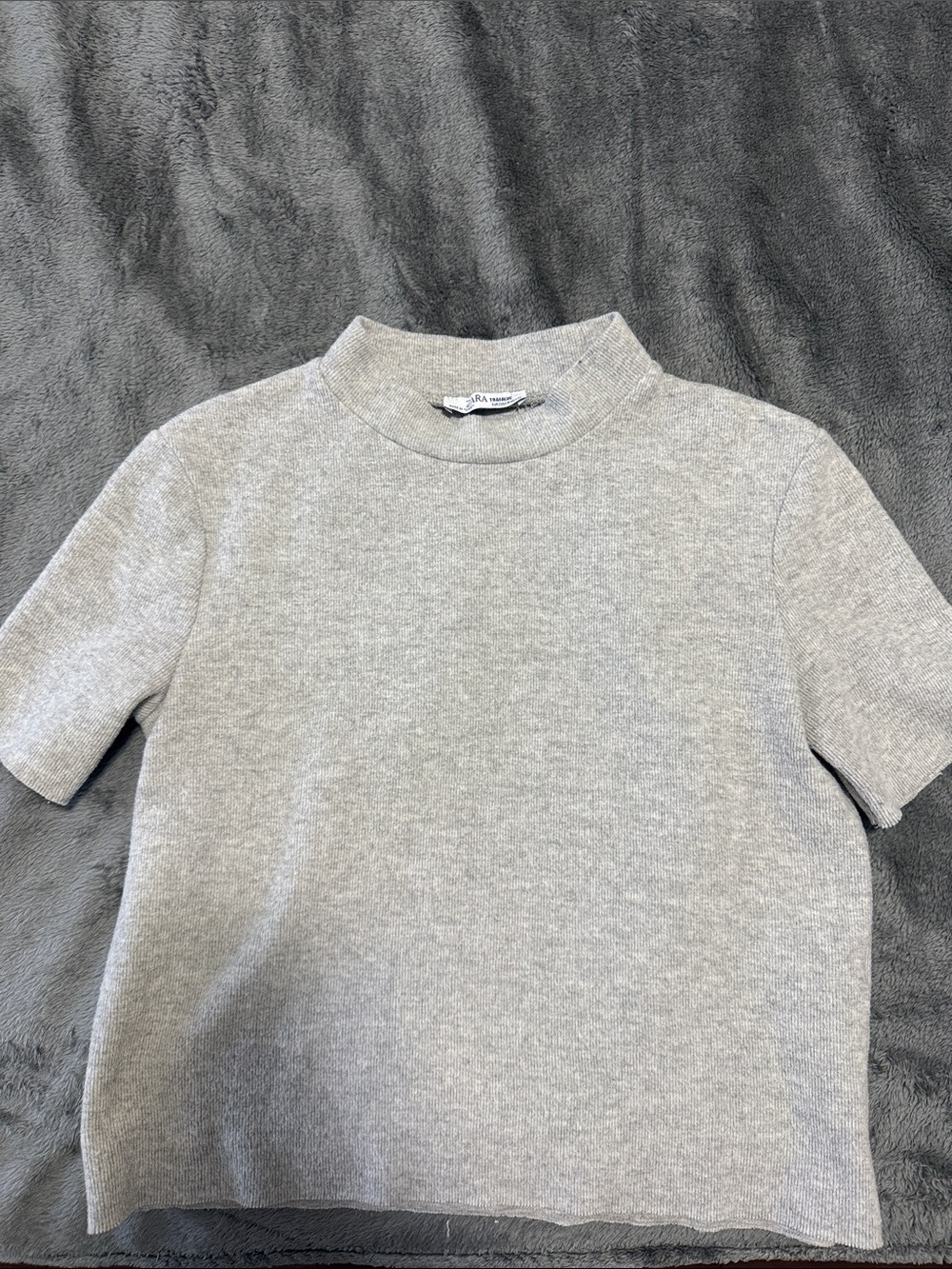Zara Short-Sleeve Mock Neck Top - Gray